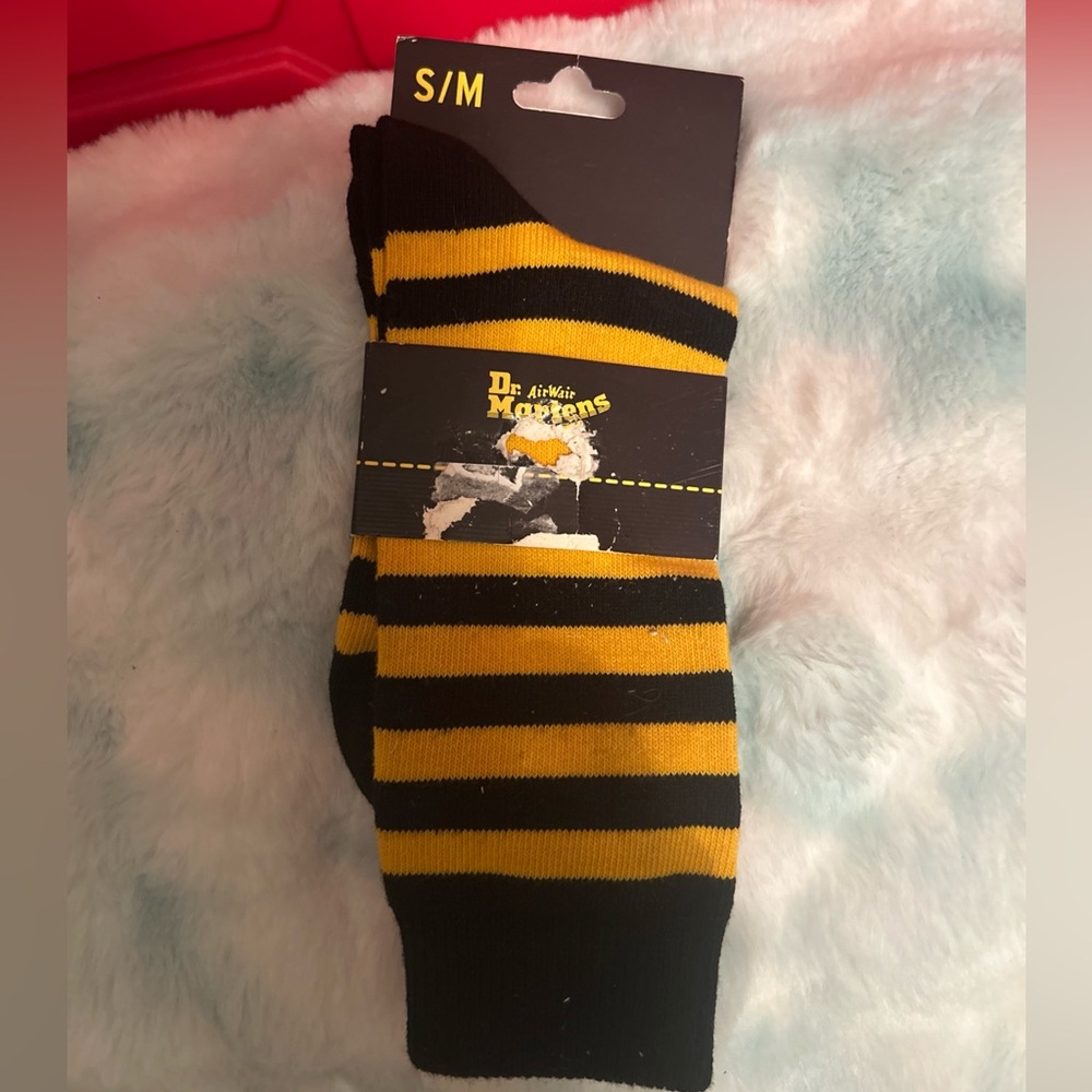 NWT Dr. Martens S/M Black & Yellow Striped Socks Fits Shoe Size 3-8